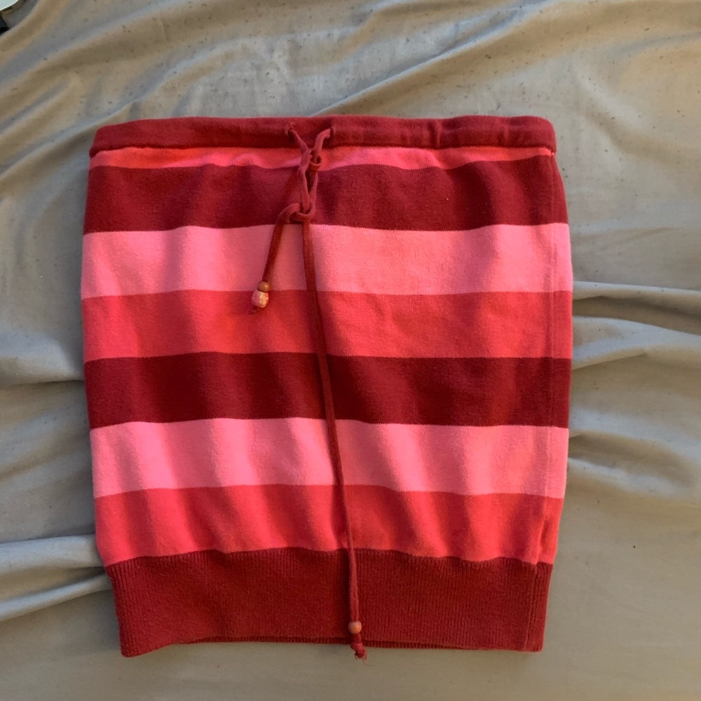 Gap tube top